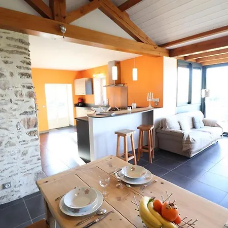 Maison De Caractere Avec Jardin Et Terrasse, Proche Maurs - Fr-1-742-286 Дом отдыха *
